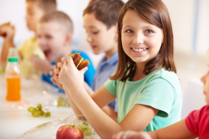 Lunch Time! Snacks for School that Keep Teeth Healthy